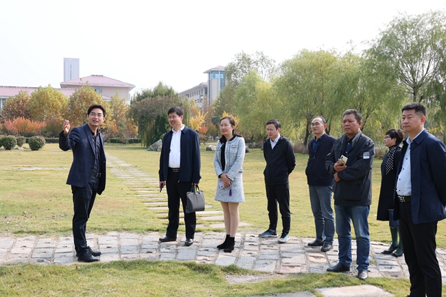 8F1A4193.JPG 8F1A4193.JPG