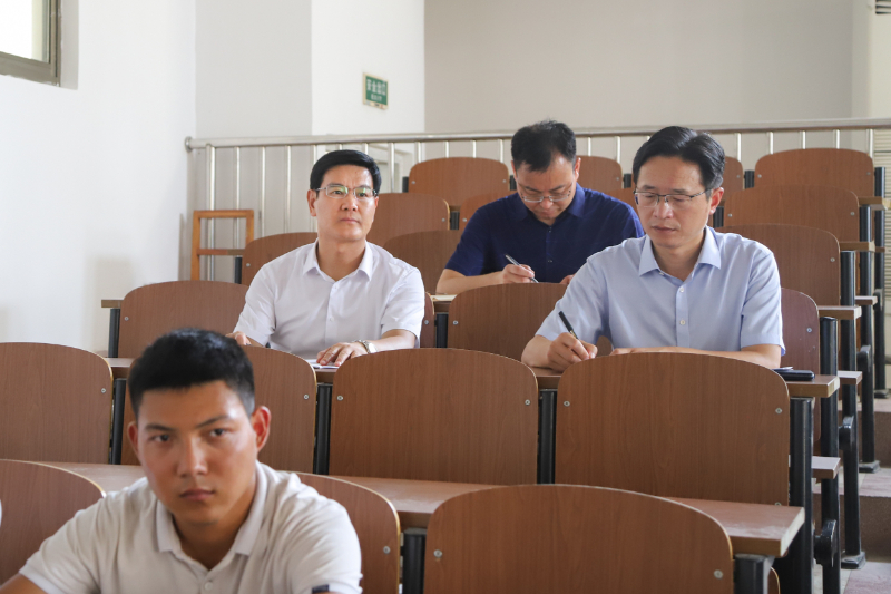 IMG_9453.jpg IMG_9453.jpg